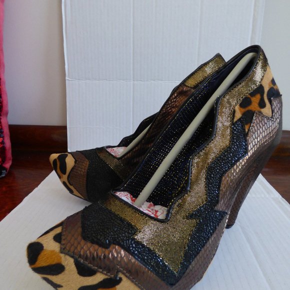 Irregular Choice Amazoniac Bronze Leopard Shoes - Picture 4 of 5